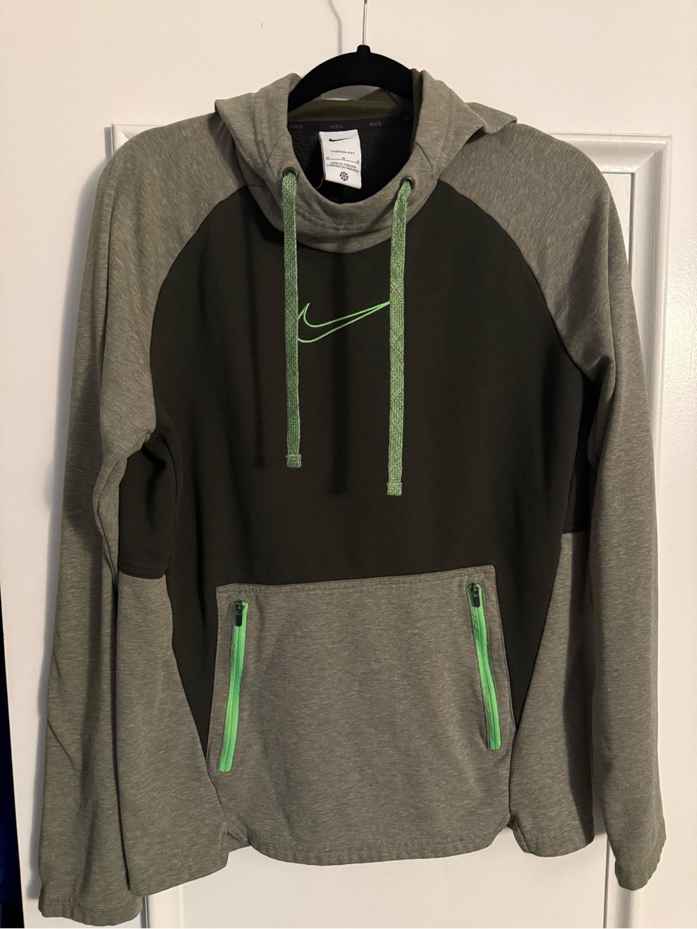Nike Men’s Olive Green & Heather Gray Pullover Hoodie with Neon Green Accents
